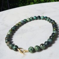 Perlenkette_Türkis_Mood